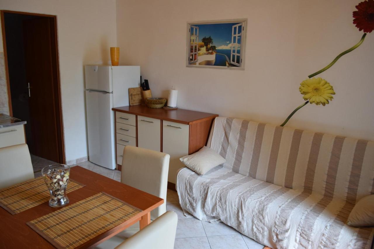 With A Parking Space - 12846 Apartman *